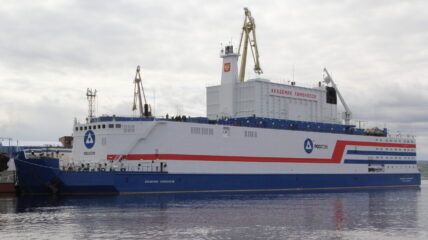 В порту Найба могут построить атомную станцию малой мощности