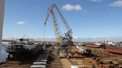 Следственный комитет проверит законность действий руководства Гороховецкого судостроительного завода