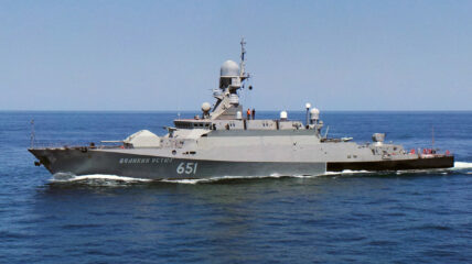 МРК «Град Свияжск» провёл учение по борьбе за живучесть