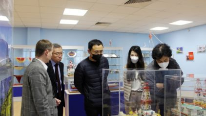 Специалисты из Кореи ознакомились с мощностями Астраханских заводов ОСК