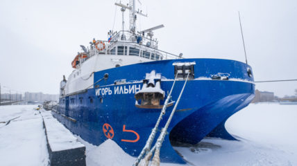 Правительство выделит 40 млн рублей на достройку водолазного судна проекта SDS18