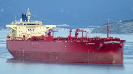 Танкер NS Century с российской нефтью дрейфует у побережья Индии
