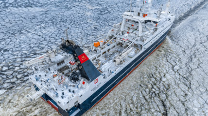 Компания «Рунитор» произвела пусконаладку оборудования пожаротушения на траулере «Капитан Юнак» проекта СТ-192