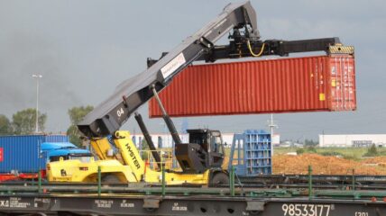 Из Архангельска в Шанхай запустили новый железнодорожно-морской маршрут