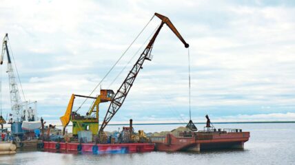 Названы сроки ввода первой очереди порта «Восток ойл»