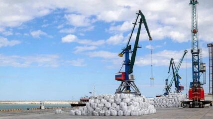 Реализация нацпроекта в морском порту в Махачкале позволит увеличить его мощность и расширит номенклатуру грузов