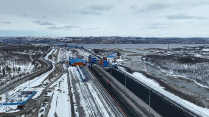 Порт «Лавна» заявил о нехватке 50 рабочих