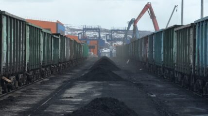 С мурманского порта «Лавна» требуют почти полсотни миллионов