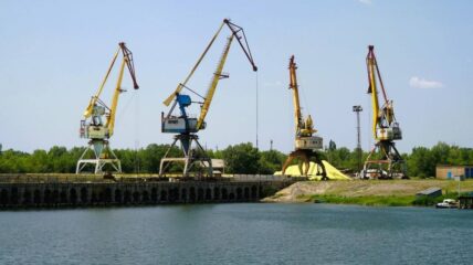 Усть-Донецкий порт запланировал рост грузооборота с 540 до 700 тысяч тонн