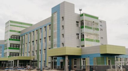 Административное здание для сотрудников терминала «Порт Фавор» готово на 85%