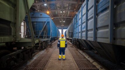 В Туапсинском балкерном терминале выросла среднесуточная выгрузка вагонов