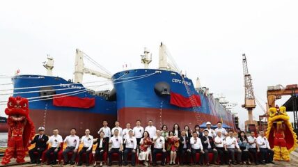 Китайская верфь Shanchuan построила два судна для перевозки целлюлозы