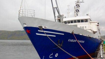 Пассажирский теплоход «Клавдия Еланская» возвращается на маршрут Мурманск — Гремиха