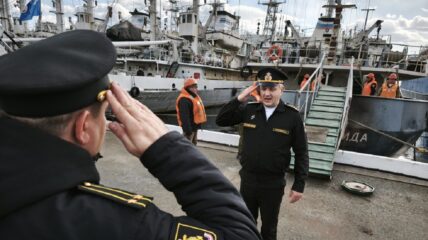 Экипаж гидрографического судна «Антарктида» Тихоокеанского флота завершил экспедицию на остров Врангеля