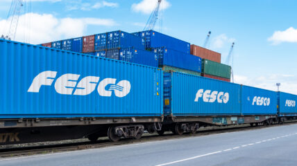 Fesco нарастила перевозки грузов из Китая в РФ на 72% за январь — март