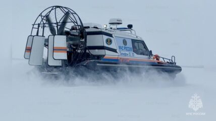 Архангельской службе МЧС передали новую аэролодку «Север 650К»