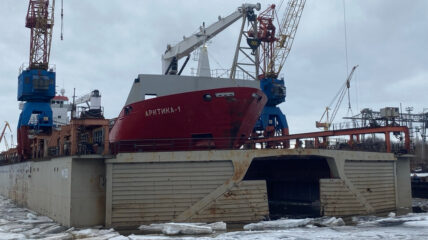 «Красная Кузница» ОСК отремонтирует сухогруз «Арктика-1»