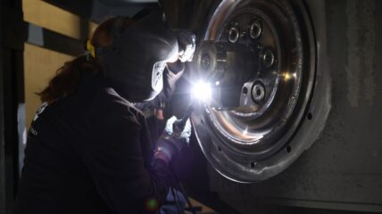 «ЗиО-Подольск» завершил контрольную сборку первого реактора РИТМ-200 для атомного ледокола «Ленинград»