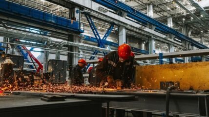 «Московская верфь» построит два пассажирских электросудна проекта ЕМ901L