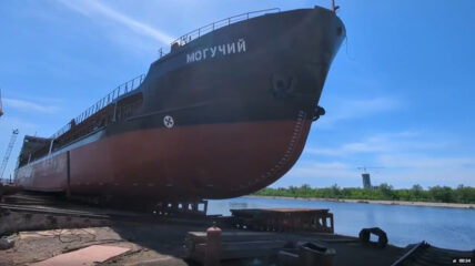 Балаковский ССРЗ спустил на воду сухогруз «Могучий» проекта RSD60