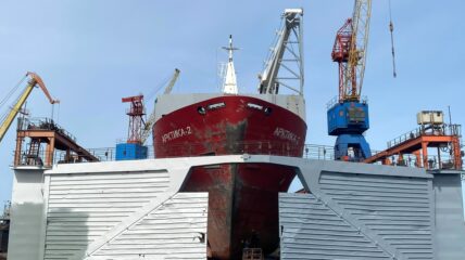 «Красная Кузница» ОСК отремонтирует сухогруз «Арктика-2»
