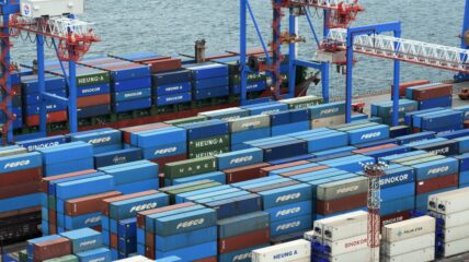 Власти Приморья предлагают создать новый порт-хаб для обработки и отправки грузов в Азиатского-Тихоокеанский регион
