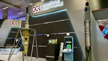 ОСК «Электроприбор» представил на МВМС унифицированный перископный комплекс «Парус-98Э»