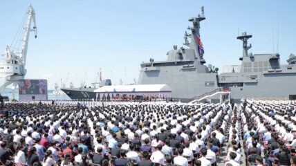 ВМС КНДР приняли на вооружение первый в своей истории эсминец