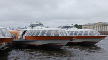 В Санкт-Петербурге «Метеоры» переименовали в честь знаменитых флотоводцев