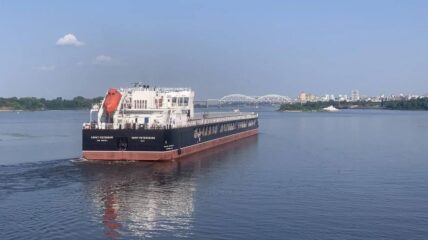 Завод ОСК «Красное Сормово» приступил к ходовым испытаниям нового сухогруза проекта RSD59