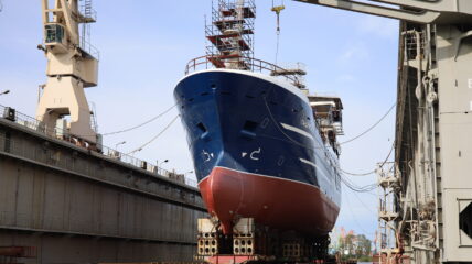 Северная верфь ОСК спустила на воду ярусолов-процессор «Гандвик-3» проекта МТ1112XL