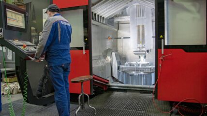 На заводе ОСК «Севмаш» внедрили систему мониторинга технологического оборудования
