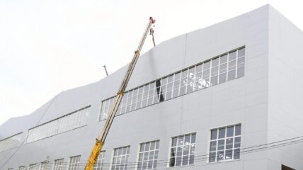 Амурский судостроительный завод ОСК обновляет производственные площадки основных производственных цехов
