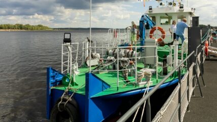 КМЗ передал заказчику обстановочное судно «Леонид Комаров» проекта 3050.1А