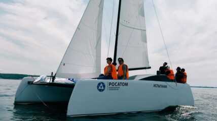 «Росатом» завершил испытания композитного катамарана