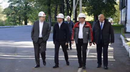 Глава ОСК посетил предприятие ОСК Невский судостроительно-судоремонтный завод