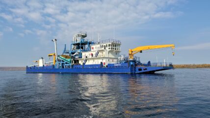 Земснаряд «Канопус» проекта Ц480М2рД/НФ приступил к работе на Волге