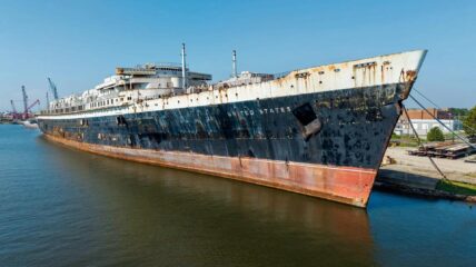 Легендарный лайнер SS United States запланировано затопить 12 ноября
